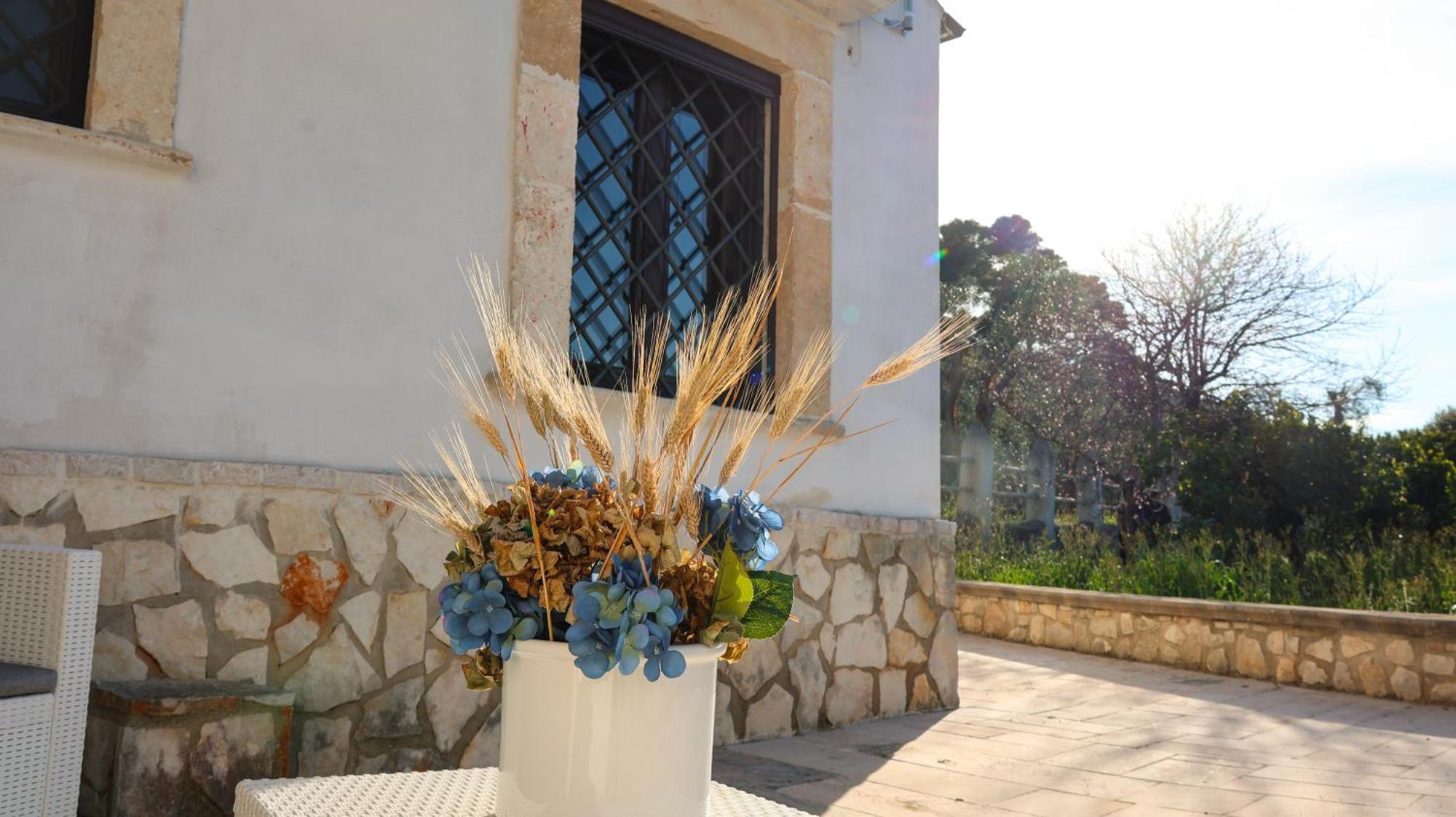 I Frangiventi Bed & Breakfast Rodi Garganico Exterior photo